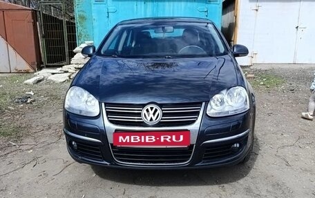 Volkswagen Jetta VI, 2009 год, 570 000 рублей, 2 фотография