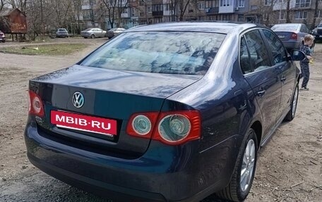Volkswagen Jetta VI, 2009 год, 570 000 рублей, 5 фотография