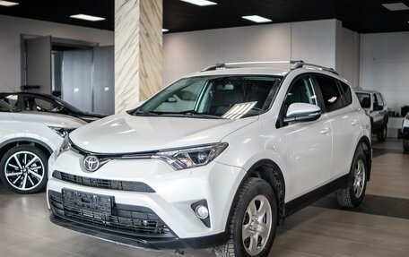 Toyota RAV4, 2018 год, 2 862 000 рублей, 3 фотография