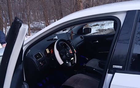 Volkswagen Polo VI (EU Market), 2013 год, 820 000 рублей, 6 фотография