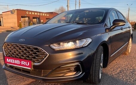 Ford Mondeo V, 2019 год, 2 300 000 рублей, 3 фотография