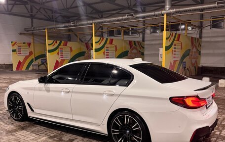 BMW 5 серия, 2019 год, 3 250 000 рублей, 6 фотография