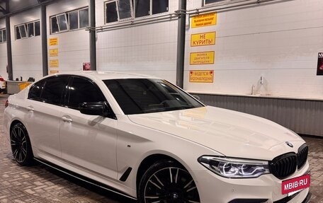 BMW 5 серия, 2019 год, 3 250 000 рублей, 4 фотография
