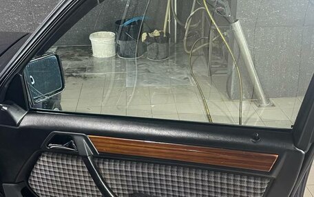 Mercedes-Benz W124, 1992 год, 300 000 рублей, 10 фотография