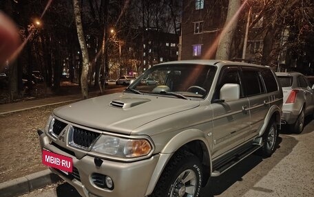 Mitsubishi Pajero Sport II рестайлинг, 2008 год, 1 800 000 рублей, 2 фотография