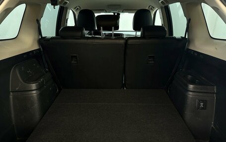 Mitsubishi Outlander III рестайлинг 3, 2019 год, 2 440 000 рублей, 14 фотография