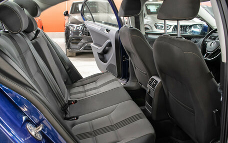 Volkswagen Jetta VI, 2016 год, 1 349 000 рублей, 12 фотография