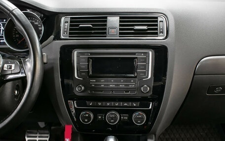 Volkswagen Jetta VI, 2016 год, 1 349 000 рублей, 15 фотография