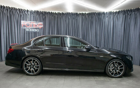 Mercedes-Benz E-Класс AMG, 2019 год, 6 398 000 рублей, 4 фотография