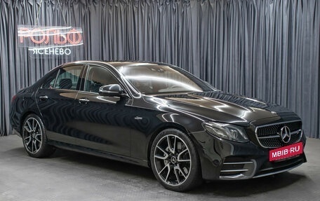 Mercedes-Benz E-Класс AMG, 2019 год, 6 398 000 рублей, 3 фотография