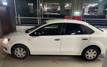 Volkswagen Polo VI (EU Market), 2015 год, 749 000 рублей, 4 фотография