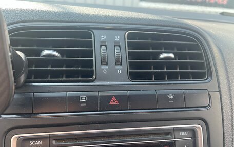 Volkswagen Polo VI (EU Market), 2015 год, 749 000 рублей, 12 фотография