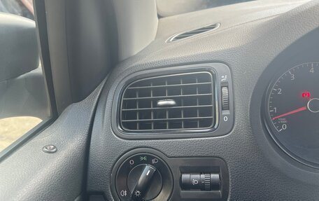 Volkswagen Polo VI (EU Market), 2015 год, 749 000 рублей, 14 фотография