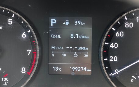 Hyundai Solaris II рестайлинг, 2018 год, 1 300 000 рублей, 13 фотография