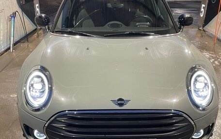 MINI Clubman, 2020 год, 2 290 000 рублей, 2 фотография