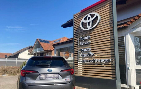 Toyota Corolla, 2025 год, 4 492 000 рублей, 5 фотография