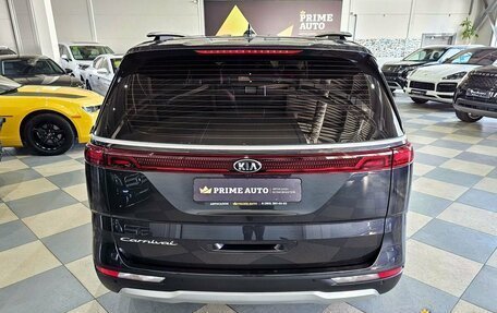 KIA Carnival, 2021 год, 3 879 000 рублей, 6 фотография