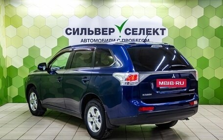 Mitsubishi Outlander III рестайлинг 3, 2013 год, 1 450 000 рублей, 6 фотография
