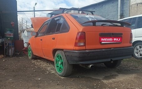 Opel Kadett E рестайлинг, 1988 год, 100 000 рублей, 4 фотография