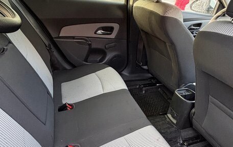 Chevrolet Cruze II, 2012 год, 680 000 рублей, 10 фотография