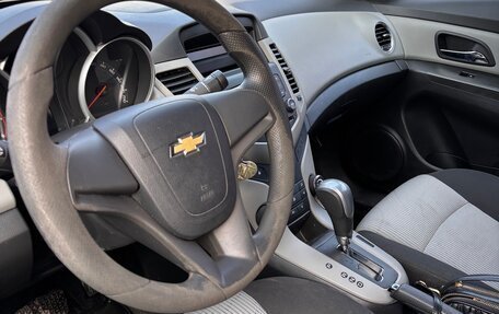 Chevrolet Cruze II, 2012 год, 680 000 рублей, 7 фотография