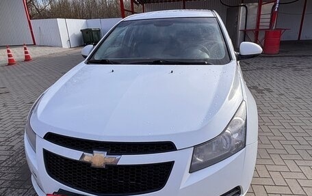 Chevrolet Cruze II, 2012 год, 680 000 рублей, 2 фотография