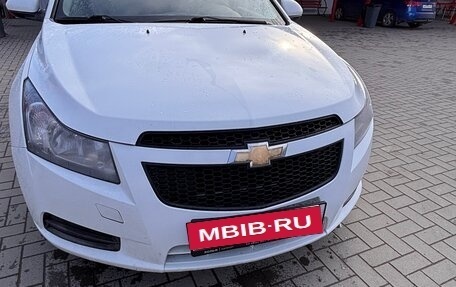 Chevrolet Cruze II, 2012 год, 680 000 рублей, 3 фотография