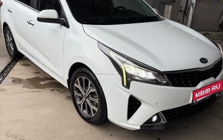 KIA Rio IV, 2021 год, 1 650 000 рублей, 2 фотография