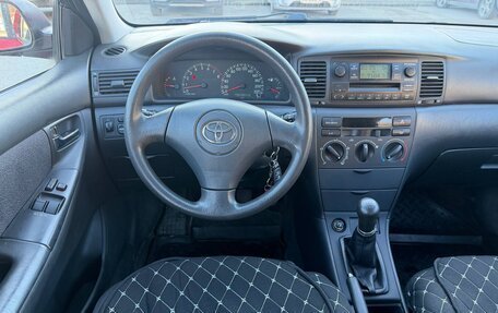 Toyota Corolla, 2003 год, 455 000 рублей, 27 фотография