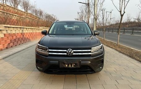 Volkswagen Tharu, 2023 год, 2 000 000 рублей, 2 фотография