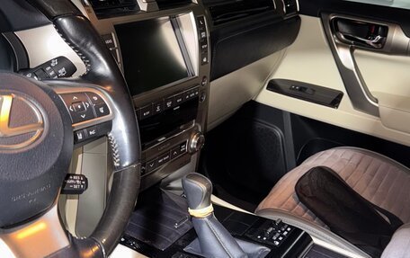 Lexus GX II, 2021 год, 5 000 000 рублей, 10 фотография