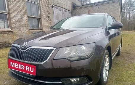 Skoda Superb III рестайлинг, 2013 год, 927 000 рублей, 3 фотография