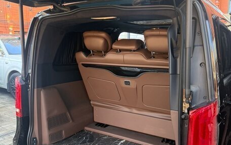 Mercedes-Benz V-Класс, 2021 год, 8 900 000 рублей, 8 фотография
