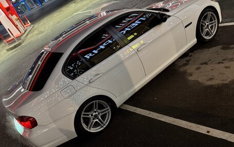 BMW 3 серия, 2011 год, 1 200 000 рублей, 3 фотография