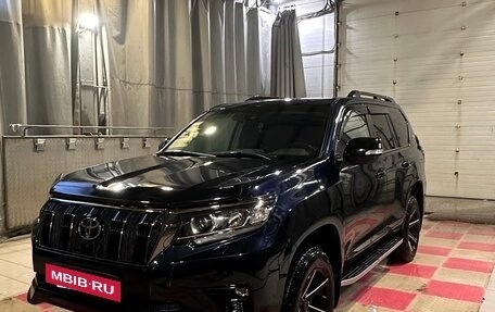 Toyota Land Cruiser Prado 150 рестайлинг 2, 2020 год, 8 800 000 рублей, 7 фотография