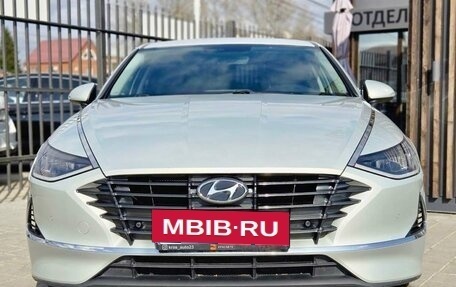 Hyundai Sonata VIII, 2020 год, 2 399 000 рублей, 2 фотография
