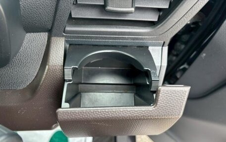 Toyota Roomy I, 2023 год, 1 029 069 рублей, 16 фотография