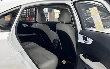 KIA K3, 2025 год, 2 067 000 рублей, 14 фотография