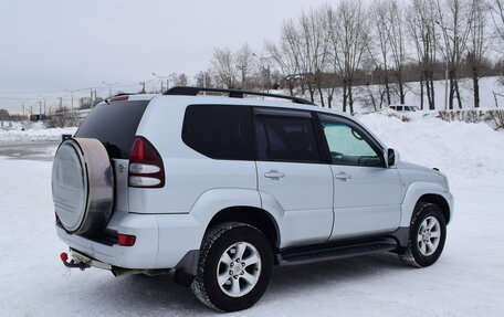 Toyota Land Cruiser Prado 120 рестайлинг, 2004 год, 1 747 000 рублей, 5 фотография