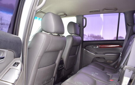 Toyota Land Cruiser Prado 120 рестайлинг, 2004 год, 1 747 000 рублей, 18 фотография