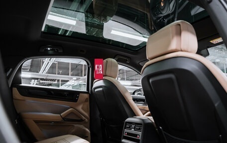 Porsche Cayenne III, 2025 год, 17 950 000 рублей, 2 фотография