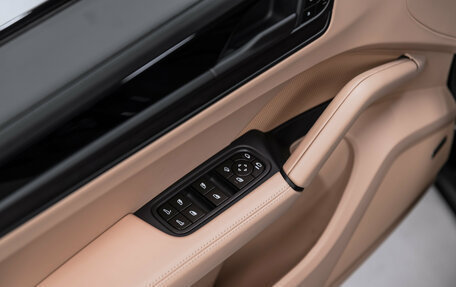 Porsche Cayenne III, 2025 год, 17 950 000 рублей, 25 фотография