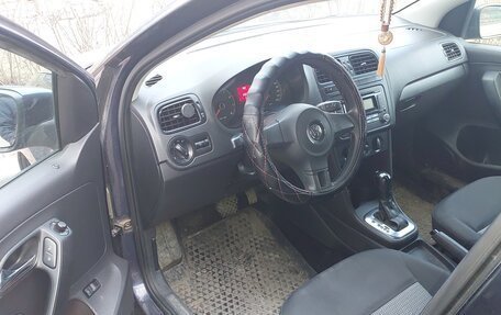 Volkswagen Polo VI (EU Market), 2012 год, 700 000 рублей, 7 фотография