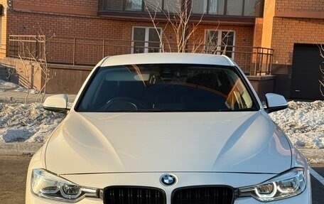 BMW 3 серия, 2018 год, 1 900 000 рублей, 7 фотография