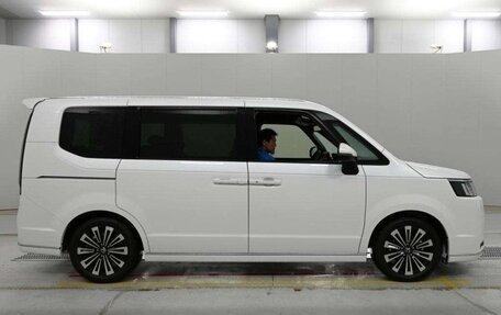 Honda Stepwgn, 2026 год, 2 879 000 рублей, 5 фотография