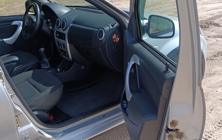 Renault Sandero I, 2013 год, 650 000 рублей, 7 фотография