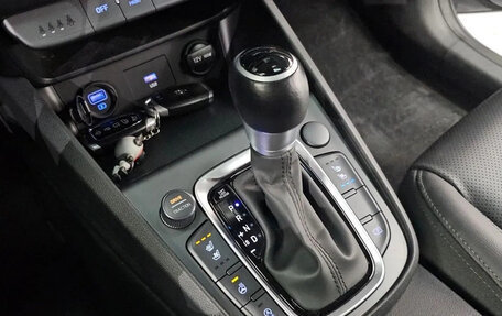 Hyundai Kona I, 2022 год, 1 751 000 рублей, 8 фотография