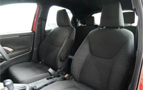 Toyota Yaris, 2022 год, 1 174 027 рублей, 15 фотография