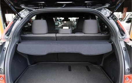 Toyota Yaris, 2022 год, 1 174 027 рублей, 26 фотография