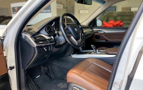 BMW X5, 2017 год, 3 080 000 рублей, 6 фотография